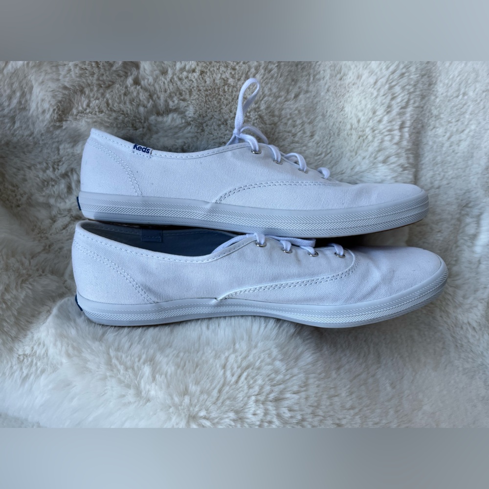 Keds Womens Champion Canvas LaceUp, USA Size 11, White - Picture 4 of 5